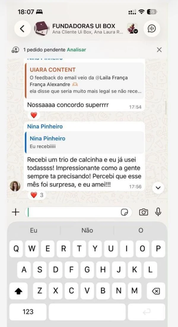 A surpresa de receber um trio de calcinhas.